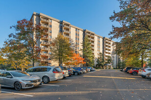 Woodlake Towers III Apartments