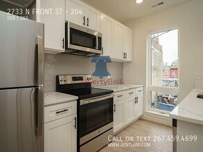2733 N Front St in Philadelphia, PA - Building Photo - Building Photo
