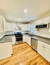 56 Prescott St in Providence, RI - Building Photo - Building Photo