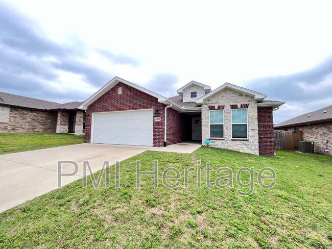 6002 NW Meade St in Bentonville, AR - Building Photo - Building Photo