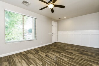 1700 W Loemann Dr in Queen Creek, AZ - Building Photo - Building Photo