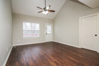 1814 Lucille Ln in Murfreesboro, TN - Building Photo - Building Photo