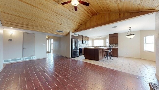 4301 Loma Hermosa Dr in El Paso, TX - Building Photo - Building Photo