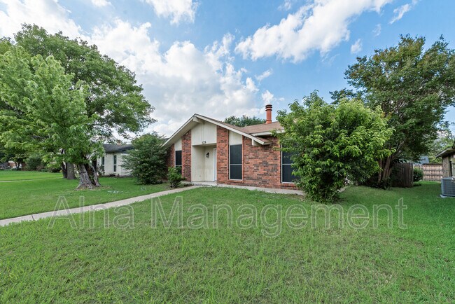 property at 125 Lucinda Dr