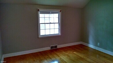 524 5th St S in Moorhead, MN - Building Photo - Building Photo