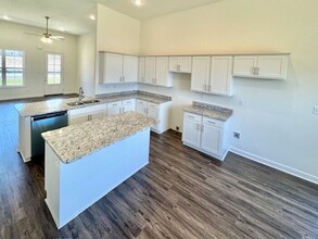 20 Hughetta St in Oakland, TN - Building Photo - Building Photo