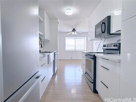 46-044 Puulena St in Kaneohe, HI - Building Photo