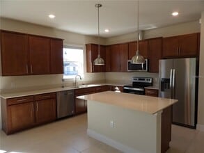 17469 Back Bay Ct in Clermont, FL - Building Photo - Building Photo