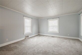 201 W Gibson St in Canandaigua, NY - Building Photo - Building Photo