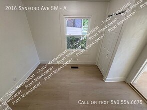 2016 Sanford Ave SW in Roanoke, VA - Foto de edificio - Building Photo