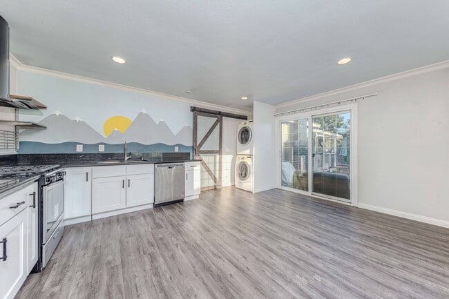 property at 3222 S Townsend St