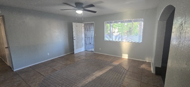 506 N Hunt Dr in Mesa, AZ - Building Photo - Building Photo