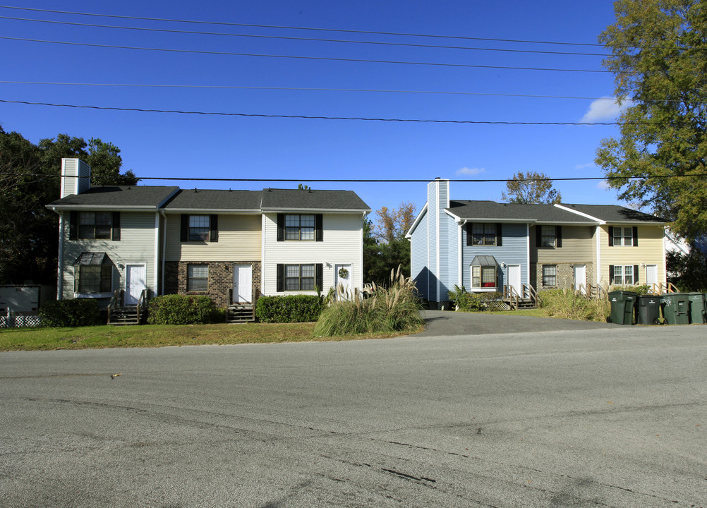 75 Ashley Hall Plantation Rd in Charleston, SC - Building Photo