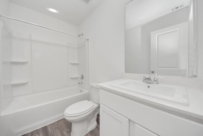 14315 Leafy Willow Dr in Splendora, TX - Building Photo - Building Photo