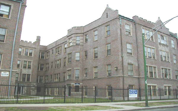 7107-7129 S Bennett Ave in Chicago, IL - Building Photo - Building Photo