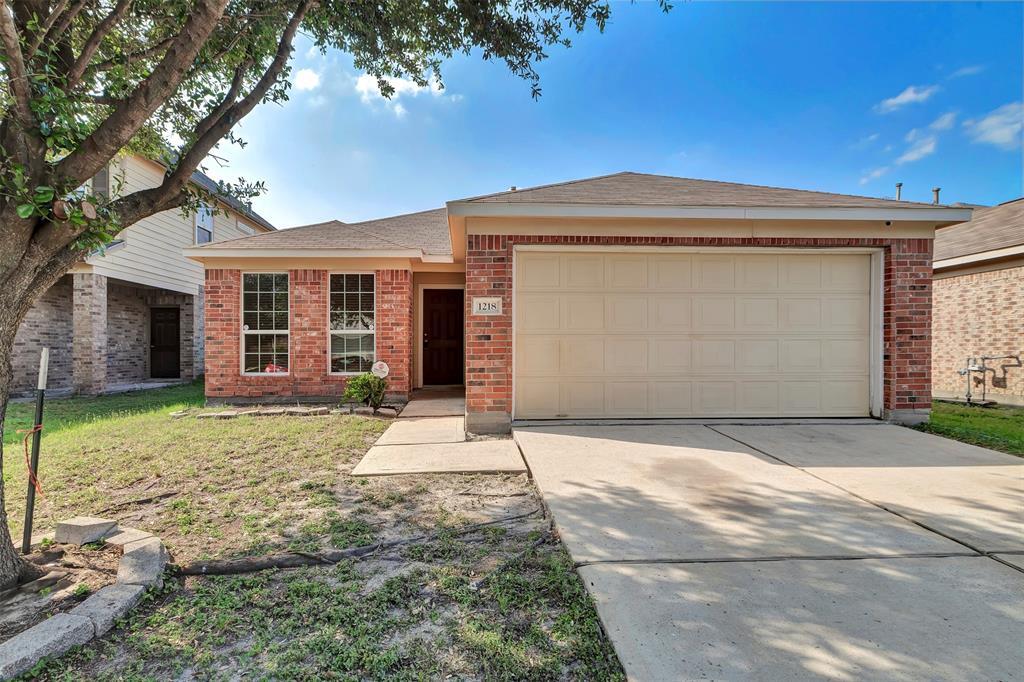 1218 Newsome Glenn Dr in Houston, TX - Building Photo