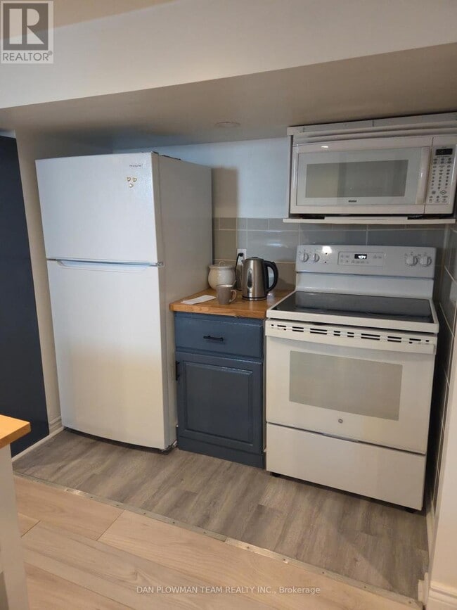 property at 131 Central Park Blvd N