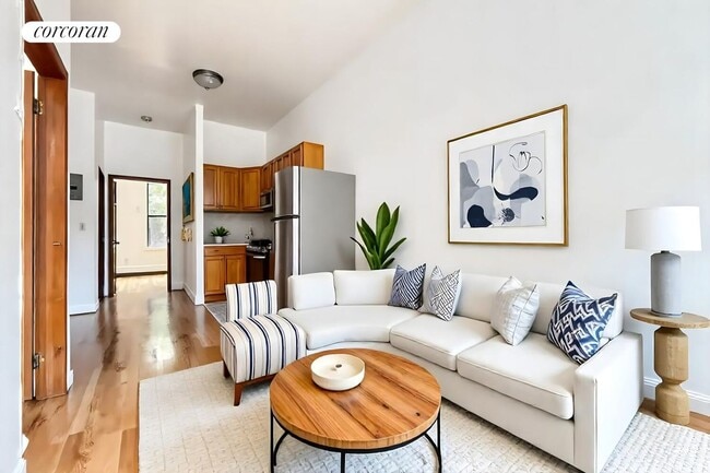 33 Bradhurst Ave.