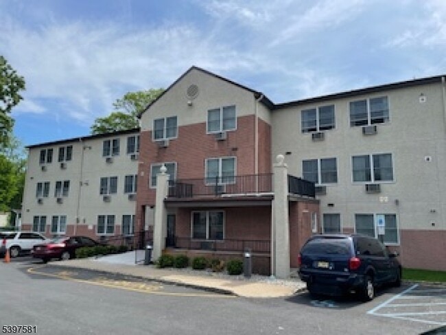 property at 170 N Oraton Pkwy