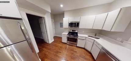 137 Hampshire St, Unit #3 in Cambridge, MA - Foto de edificio - Building Photo