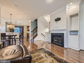 121 Albemarle St in Baltimore, MD - Building Photo - Building Photo