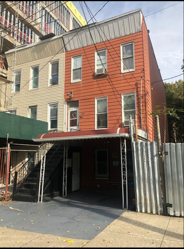 526 Wales Ave in Bronx, NY - Building Photo - Building Photo