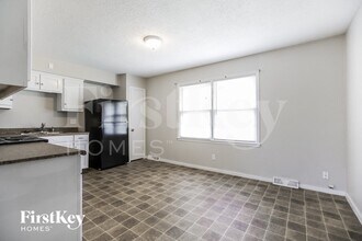 6617 E 134th Terrace in Grandview, MO - Building Photo - Building Photo