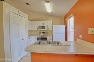 793 Yukon St NE in Palm Bay, FL - Building Photo - Building Photo