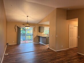 9754 N Ptarmigan Dr in Hayden, ID - Building Photo - Building Photo