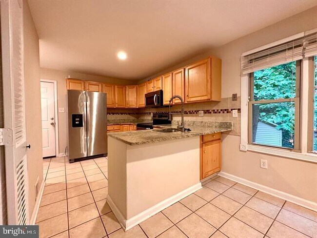 3126 Flintlock Rd in Fairfax, VA - Building Photo - Building Photo