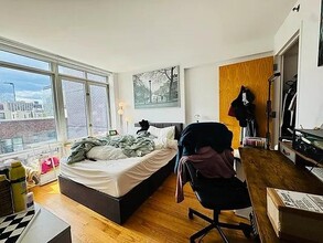196 Stanton St in New York, NY - Building Photo - Building Photo