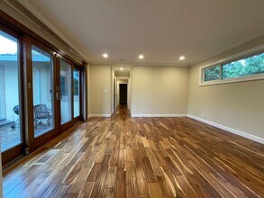1402 Newfoundland Dr in Sunnyvale, CA - Building Photo - Building Photo