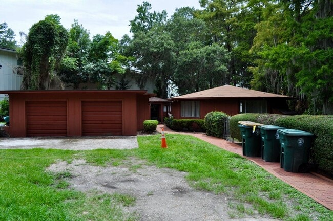 6410 San Jose Blvd W in Jacksonville, FL - Building Photo - Building Photo