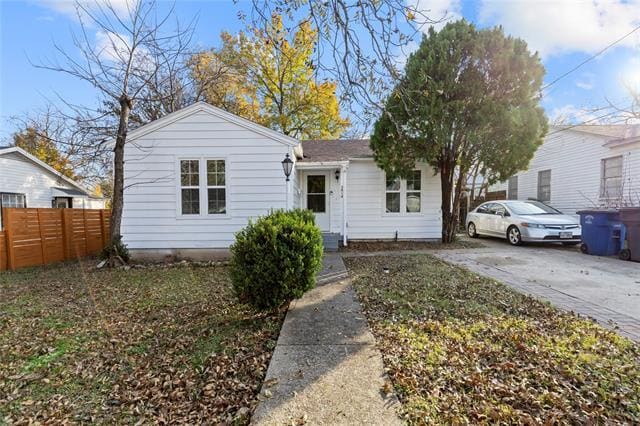 property at 3914 Shelley Blvd