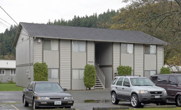 5023-5025 Parker Rd E in Sumner, WA - Building Photo - Building Photo