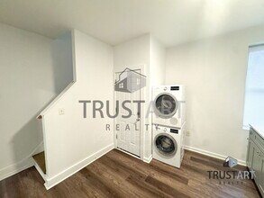 2325 N 16th St in Philadelphia, PA - Building Photo - Building Photo