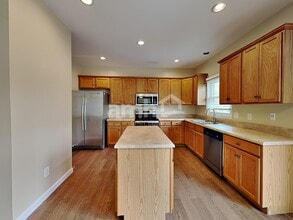 905 Wonderland Pass in Hermitage, TN - Building Photo - Building Photo