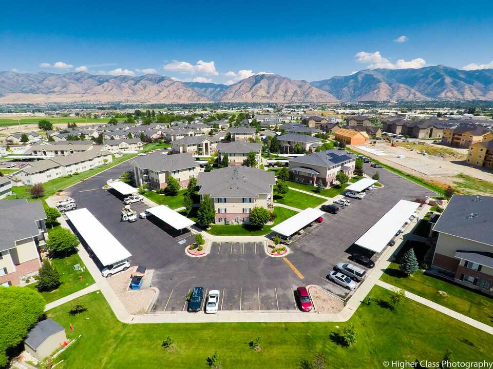 Maple Valley in Logan, UT - Building Photo