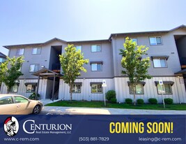 4235 Hawthorne Ave NE in Salem, OR - Building Photo