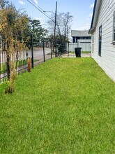4803 Robertson St in Houston, TX - Building Photo - Building Photo