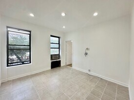 3405 Broadway in New York, NY - Building Photo