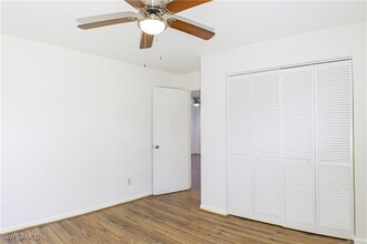 19091 Holly Rd in Ft. Myers, FL - Building Photo - Building Photo
