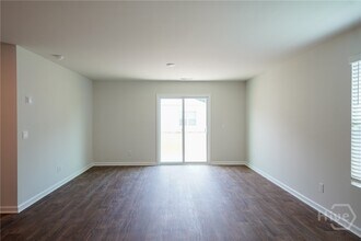 128 Painted Lady Lp in Savannah, GA - Building Photo - Building Photo