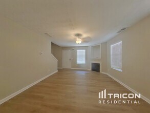 1443 Steam Engine Way NE in Conyers, GA - Building Photo - Building Photo