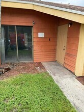 2313 NW 55th Terrace in Lauderhill, FL - Building Photo - Building Photo