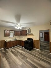 18 Carthage St in Fairfield, CT - Building Photo - Building Photo