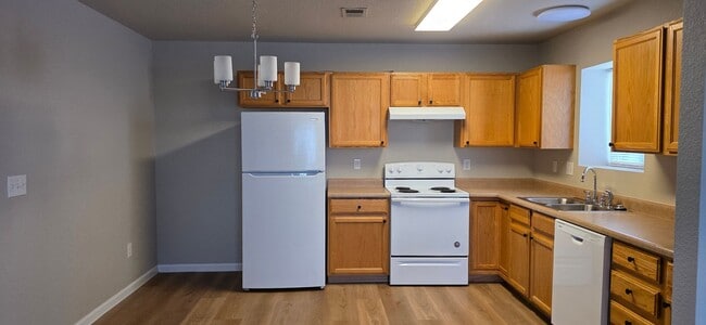 200 Country West Rd in Cheyenne, WY - Building Photo - Building Photo