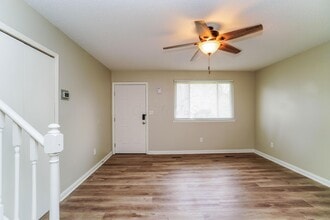 3044 Bennington Ave in Columbus, OH - Building Photo - Building Photo