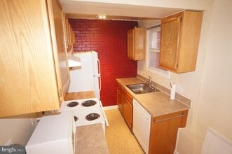 471 M St NW in Washington, DC - Building Photo - Building Photo