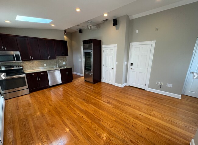 property at 24 Ellington Rd